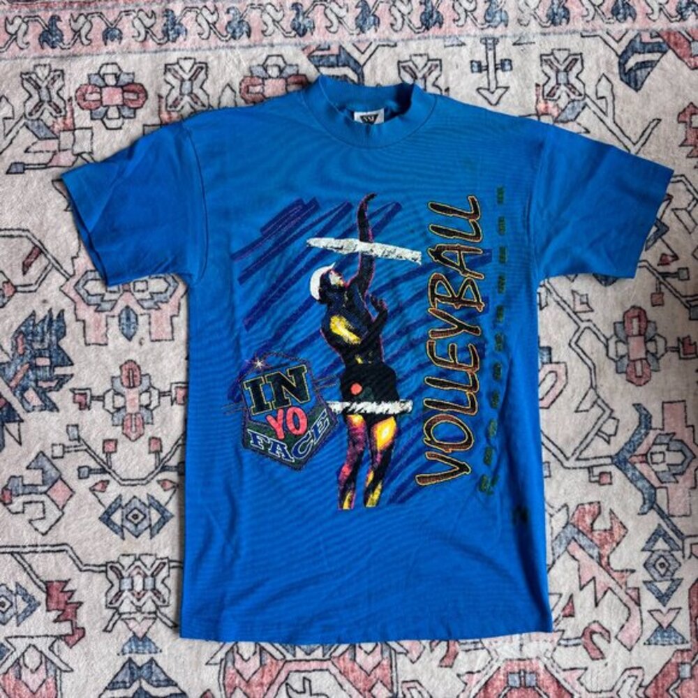 Vintage 90s Volleyball "In Yo Face" 1991 T-Shirt - size Medium